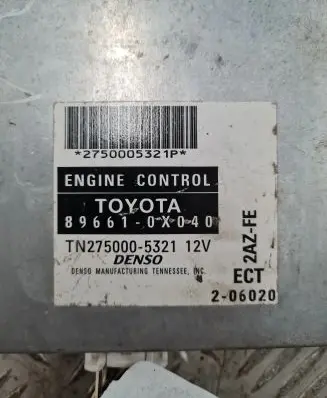 Toyota Corolla Verso E121 Engine control unit/module 896610X040 89661