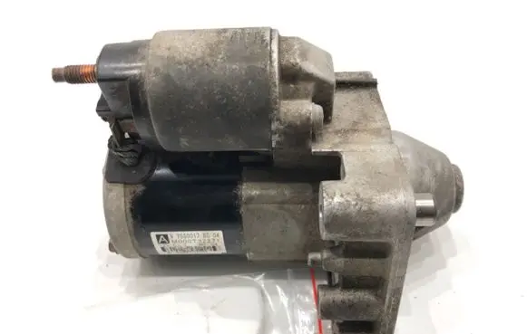 Peugeot 508 Starter motor M000T32271