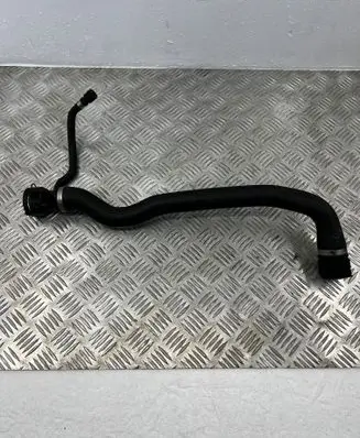 BMW 5 F10 F11 Engine coolant pipe/hose