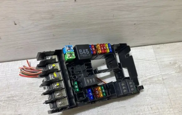 Skoda Octavia Mk3 (5E) Fuse box set 5Q0937125B