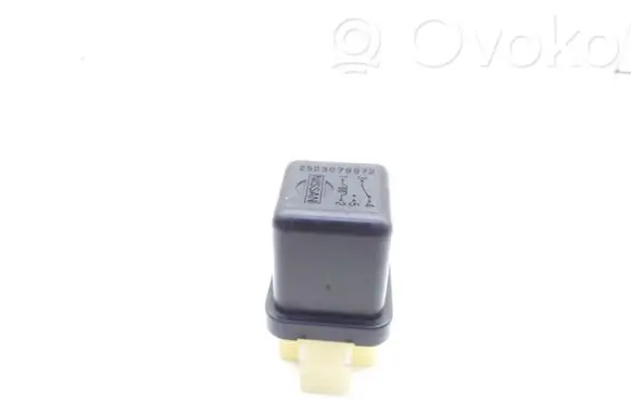 Nissan Almera Other relay 2523079972