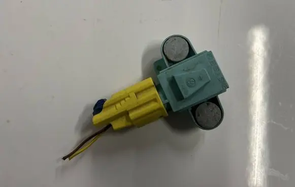 Audi A6 S6 C6 4F Airbag deployment crash/impact sensor 4F0955557A 6Q0972623T
