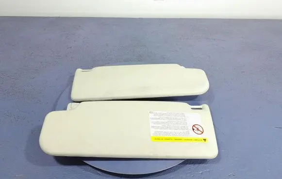 Volkswagen PASSAT B6 Sun visor