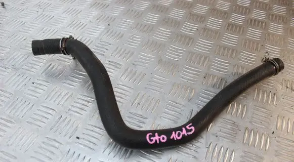 Mitsubishi 3000 GT Engine coolant pipe/hose