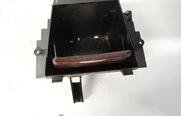 Car ashtray