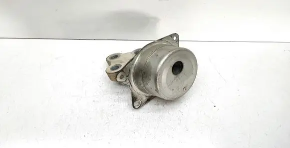 Opel Signum Engine mount bracket V046401703