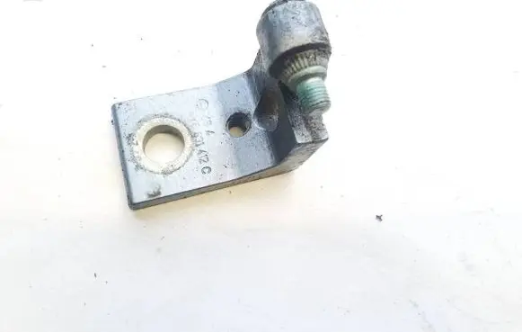 Skoda Fabia Mk1 (6Y) Rear door lower hinge 6y0831412c