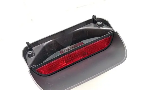 Dacia Sandero II Third/center stoplight 265907079R