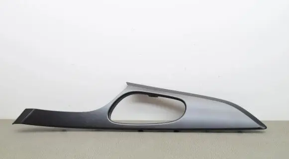 Nissan Qashqai Front door card panel trim 806834EA1AX