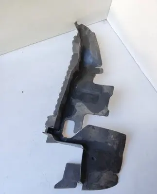 Audi A6 S6 C6 4F Intercooler air guide/duct channel 4F0121284