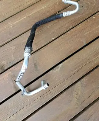 Renault Austral Air conditioning (A/C) pipe/hose 924909759