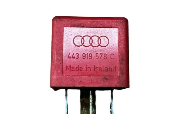 Skoda Superb B5 (3U) Other relay 443919578C 899519000