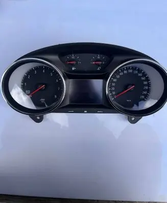 Opel Astra K Speedometer (instrument cluster) 39307945 600775881 39207945