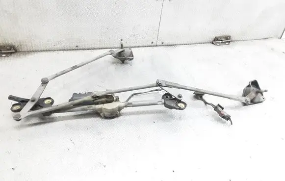 Chrysler Voyager Front wiper linkage and motor D1073025911 24002763