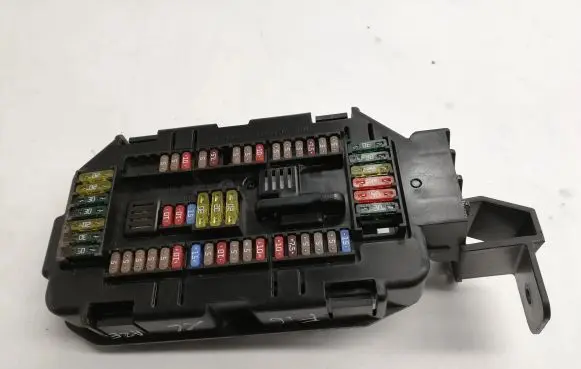 BMW X6 F16 Fuse box set 9265835