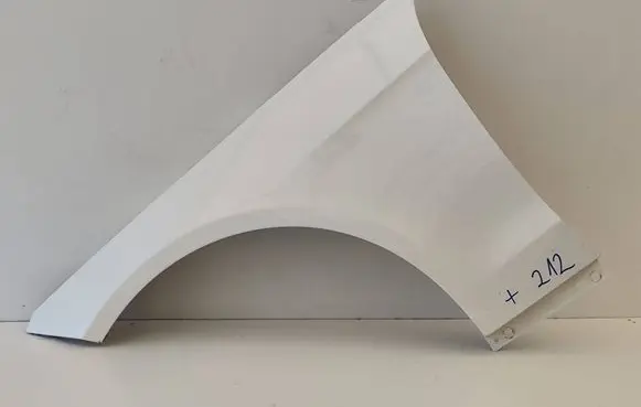 Mercedes-Benz E W212 Fender