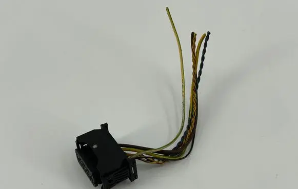 BMW 3 E90 E91 Headlight/headlamp wiring loom/harness 6925638