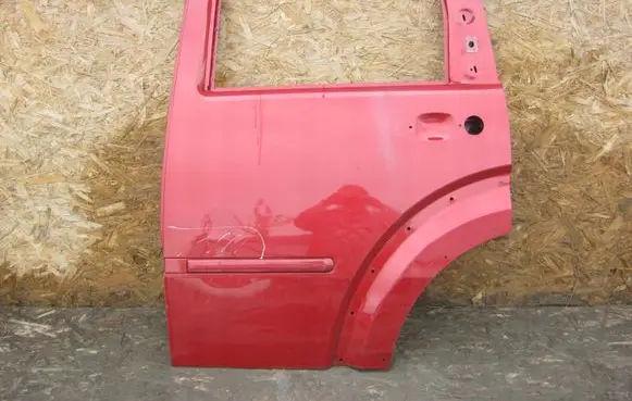 Dodge Nitro Rear door
