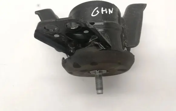 Hyundai Tucson TL Engine mount bracket 21810D3200