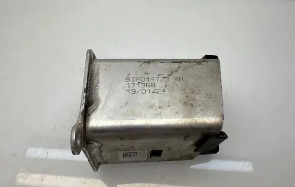 BMW iX Front bumper support beam 900102828 BIP014723