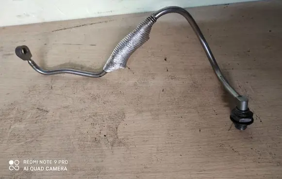 Chevrolet Malibu Turbo turbocharger oiling pipe/hose