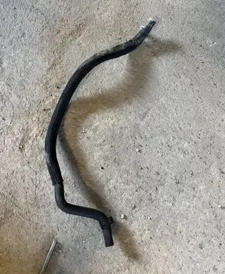 Jeep Grand Cherokee Engine coolant pipe/hose
