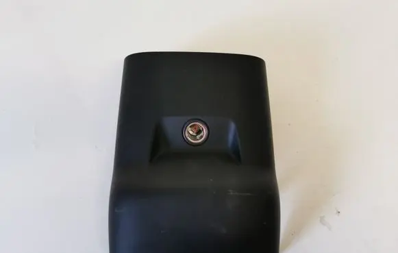 Other center console (tunnel) element