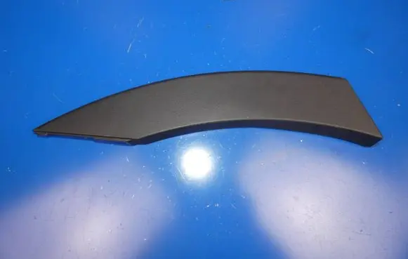 Hyundai Grand Santa Fe NC Rear arch trim