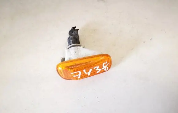 Honda Stream Front fender indicator light 6r016528