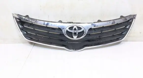 Toyota Avensis T270 Front grill 4643-9793