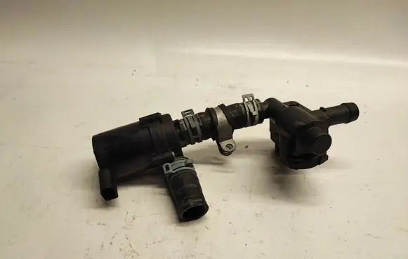 Porsche Cayenne (92A) Water pump 7L0965561L 7PP819810A