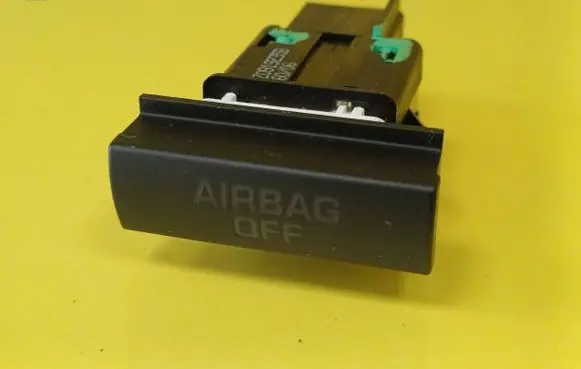 Skoda Fabia Mk2 (5J) Passenger airbag on/off switch 1Z0919235B