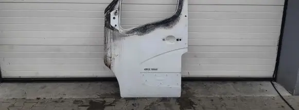 Renault Master III Front door