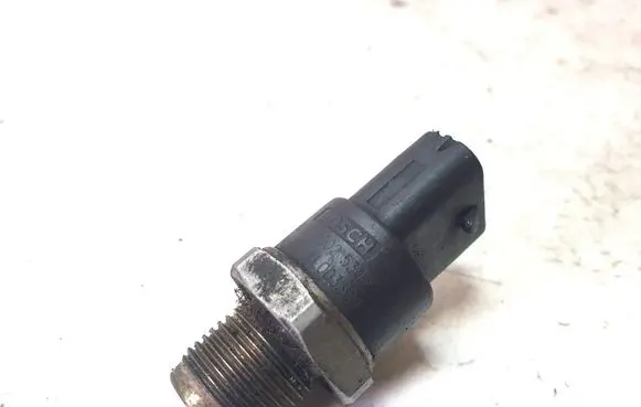 Honda CR-V Fuel pressure sensor 0281002534