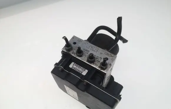 Audi A4 S4 B8 8K ABS Pump 8K0907379BF 8K0614517ED