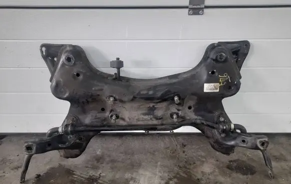 Hyundai Veloster Front subframe 624013X000 TCHB0135000X01