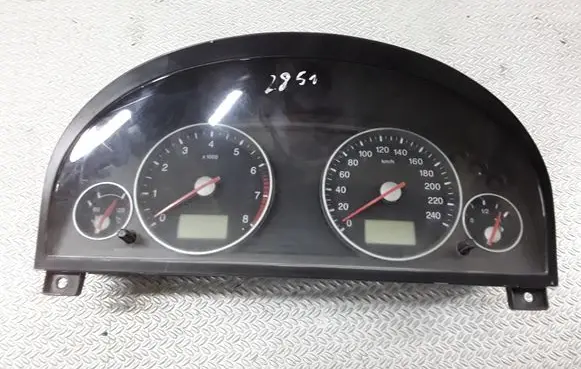 Ford Mondeo Mk III Speedometer (instrument cluster) 44ZU187