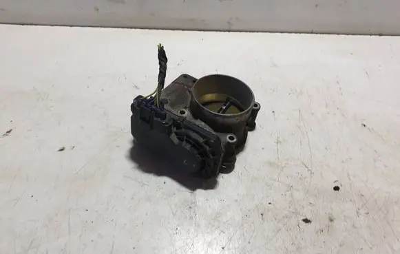 Volvo XC70 Throttle valve 6G9N9F991AB 20080228