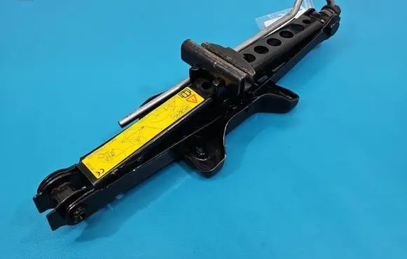 Volvo V50 Lift Jack 3M5117080CB IMPRK1603069