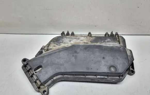 Audi A4 S4 B8 8K Fuse box cover 8K1907613B