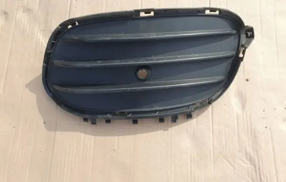Mercedes-Benz GLA W156 Front bumper lower grill A1568858800