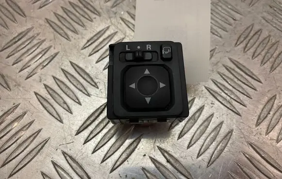 Mitsubishi Outlander Wing mirror switch 183569