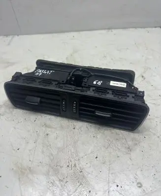 Dash center air vent grill