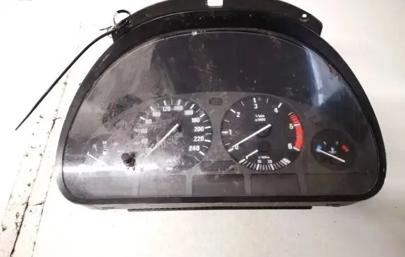 BMW 5 E39 Speedometer (instrument cluster) 62118381198 62.11-8381198