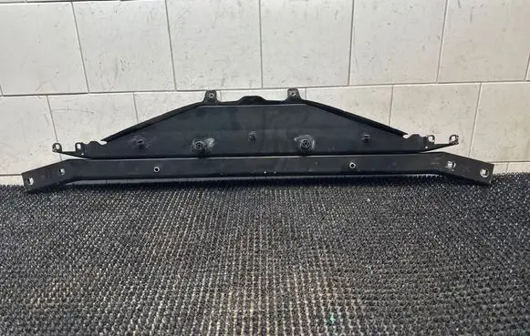 Top upper radiator support slam panel