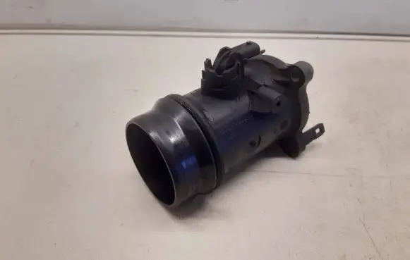 BMW 1 F20 F21 Engine shut-off valve 8519492 11884414