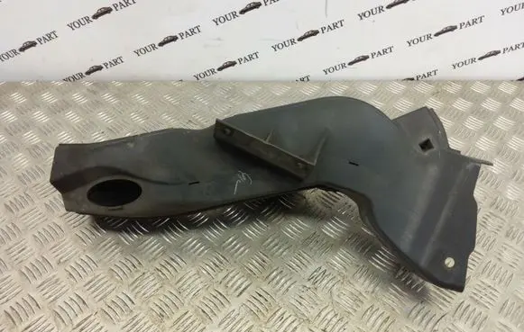 BMW X5 E53 Brake cooling air channel/duct 7123353