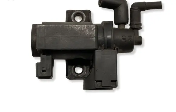 Chrysler Grand Voyager IV Turbo solenoid valve 70101000 06T258