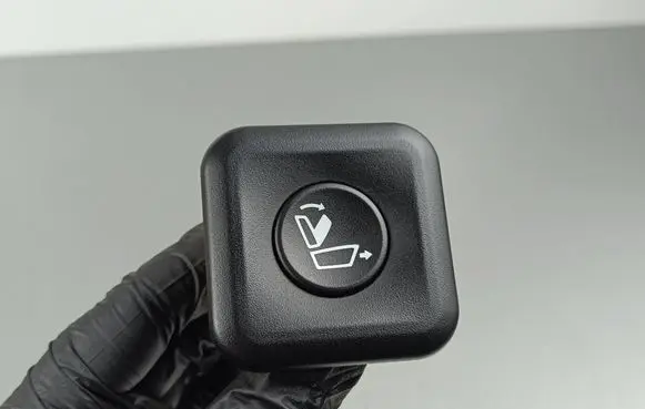 KIA Sorento IV Seat control switch 1152 230412 857892