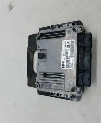 Peugeot 308 Engine control unit/module ECU 9664843780